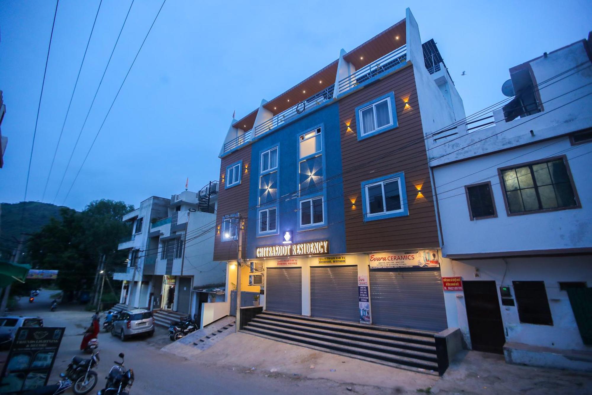 Aparthotel Chitrakoot Residency Udaipur Exterior foto